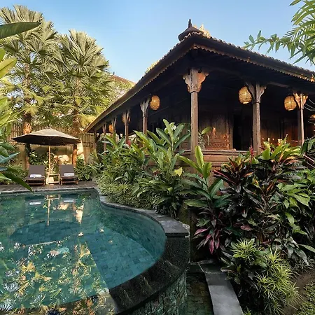Kawan Antique Ubud Villa