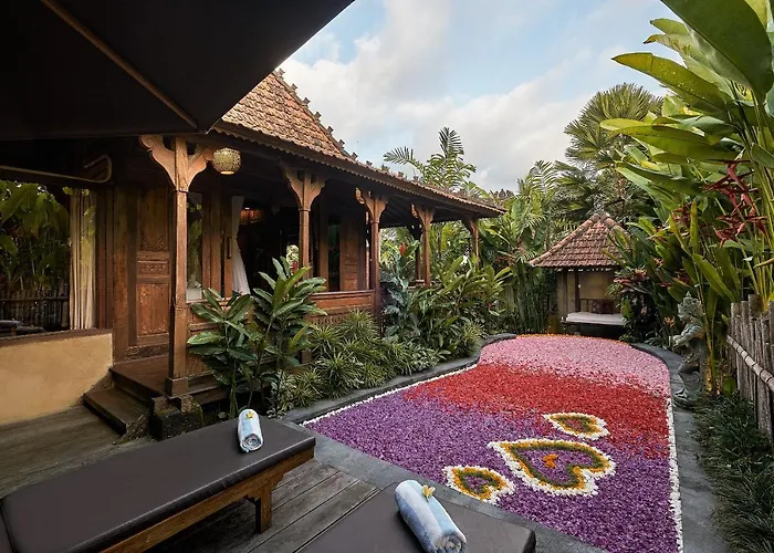 Kawan Antique Villa