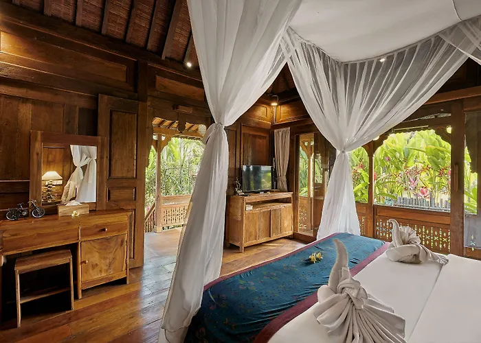 Kawan Antique Villa