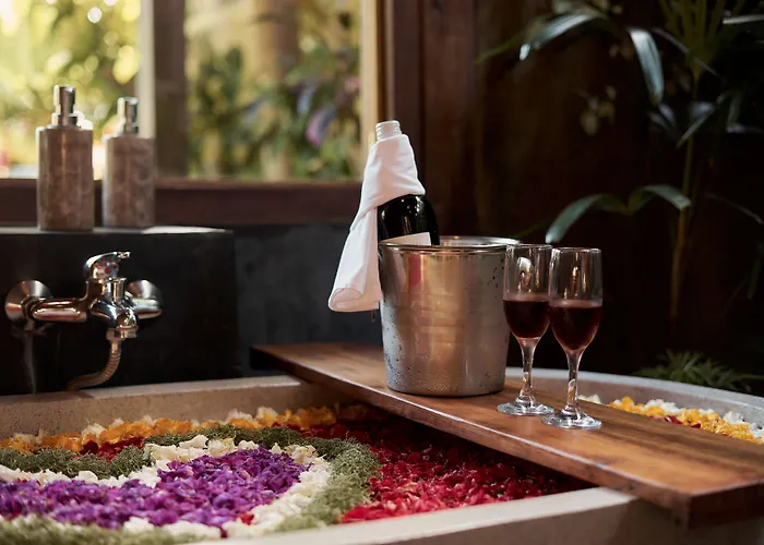 Kawan Antique Villa Ubud